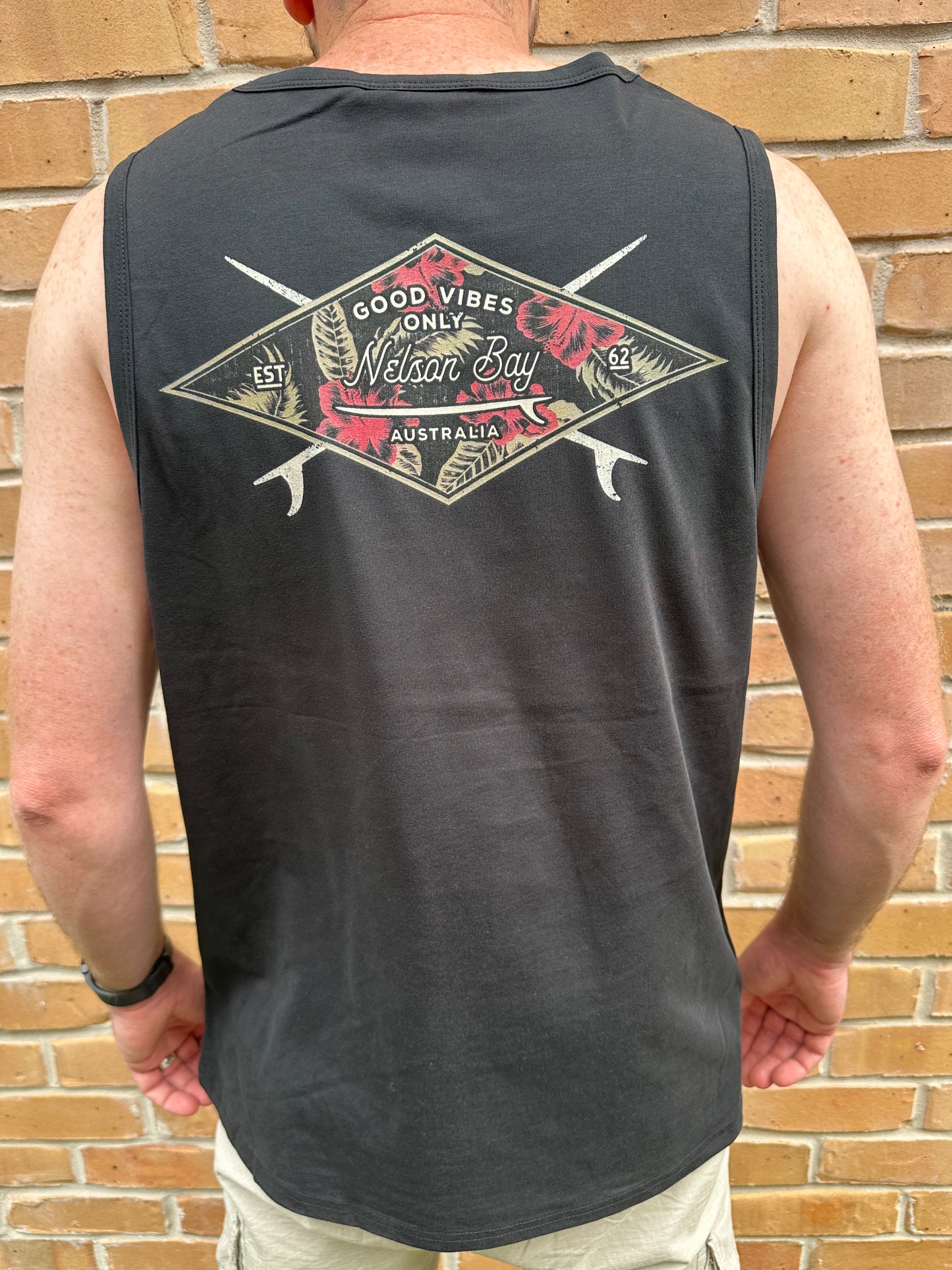Men's Tank Retro Badge - Washed Black